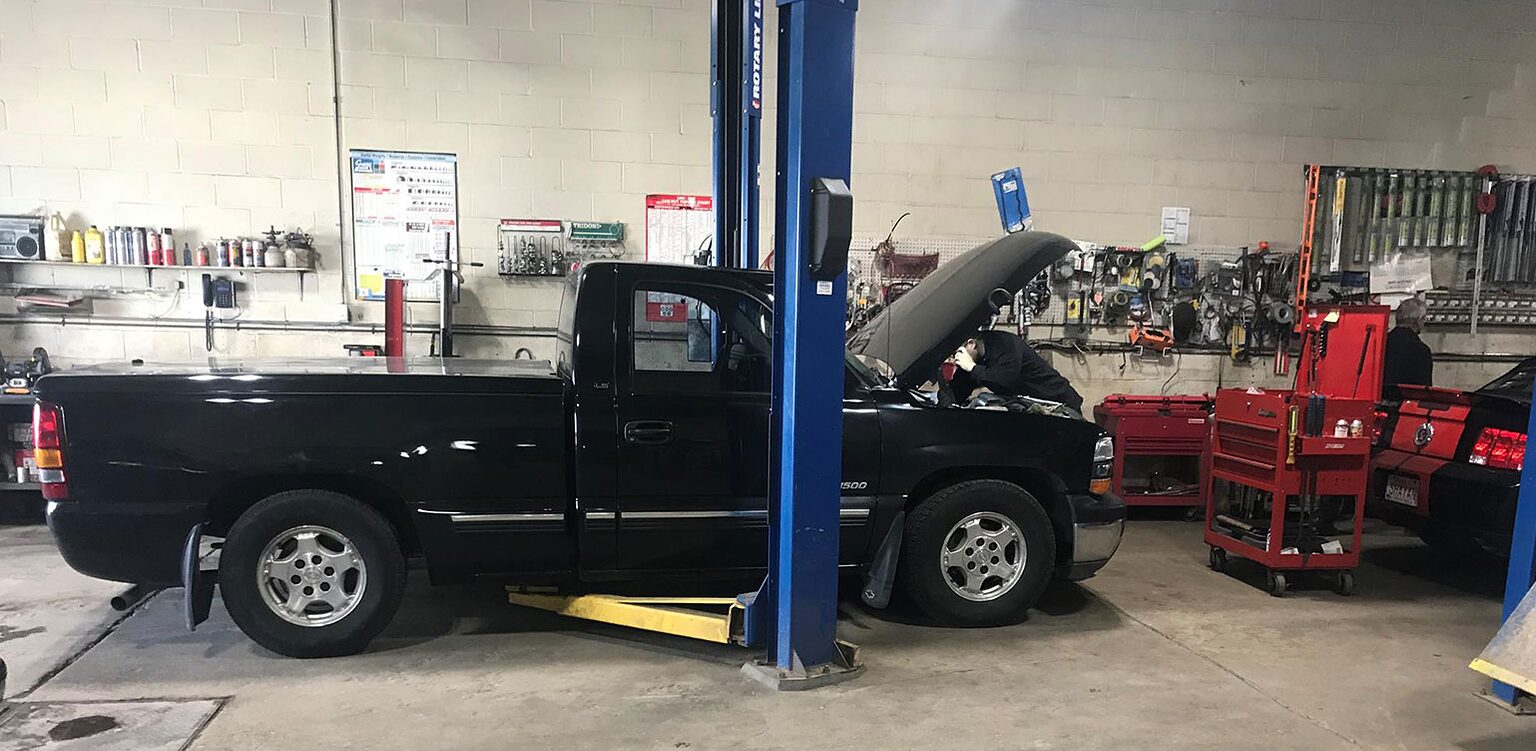 Heavy Duty & Commercial Truck Repair in Edmonton